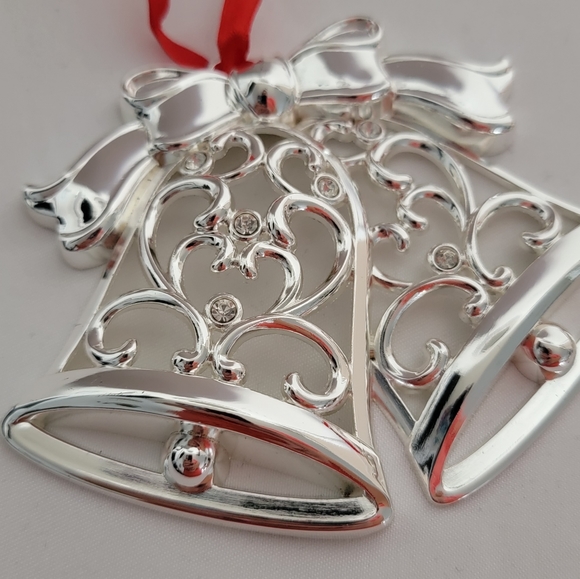 LENOX SILVER PLATED CHRISTMAS ORNAMENTS-SET (8 PIECE SET) - Picture 2 of 12